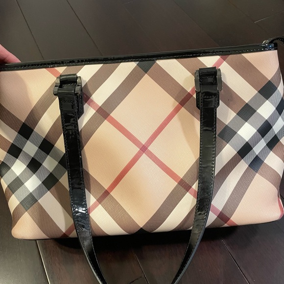 Original Burberry bag (used around 5 times) - Picture 2 of 5